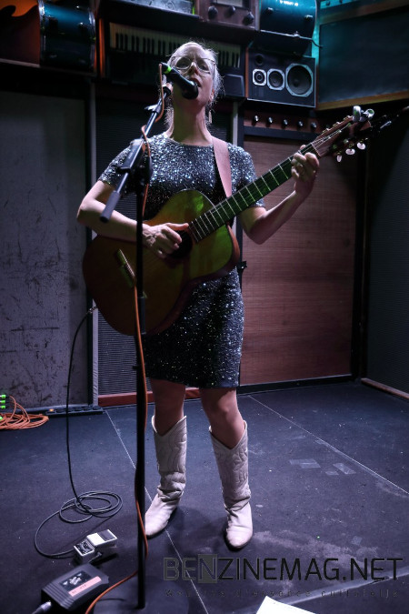 Laura Veirs Supersonic Records 04