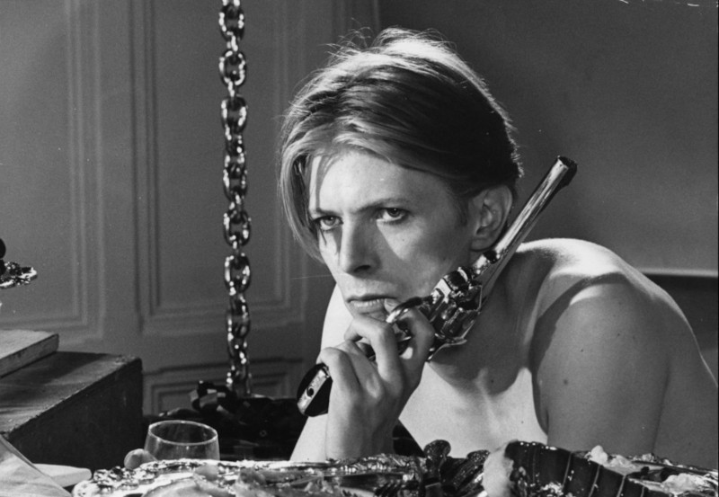 The Man Who Fell to Earth