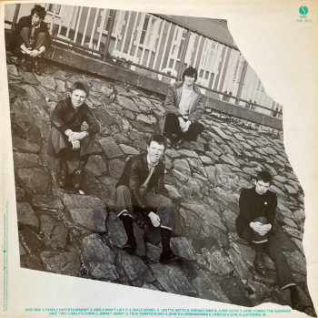 The Undertones Back