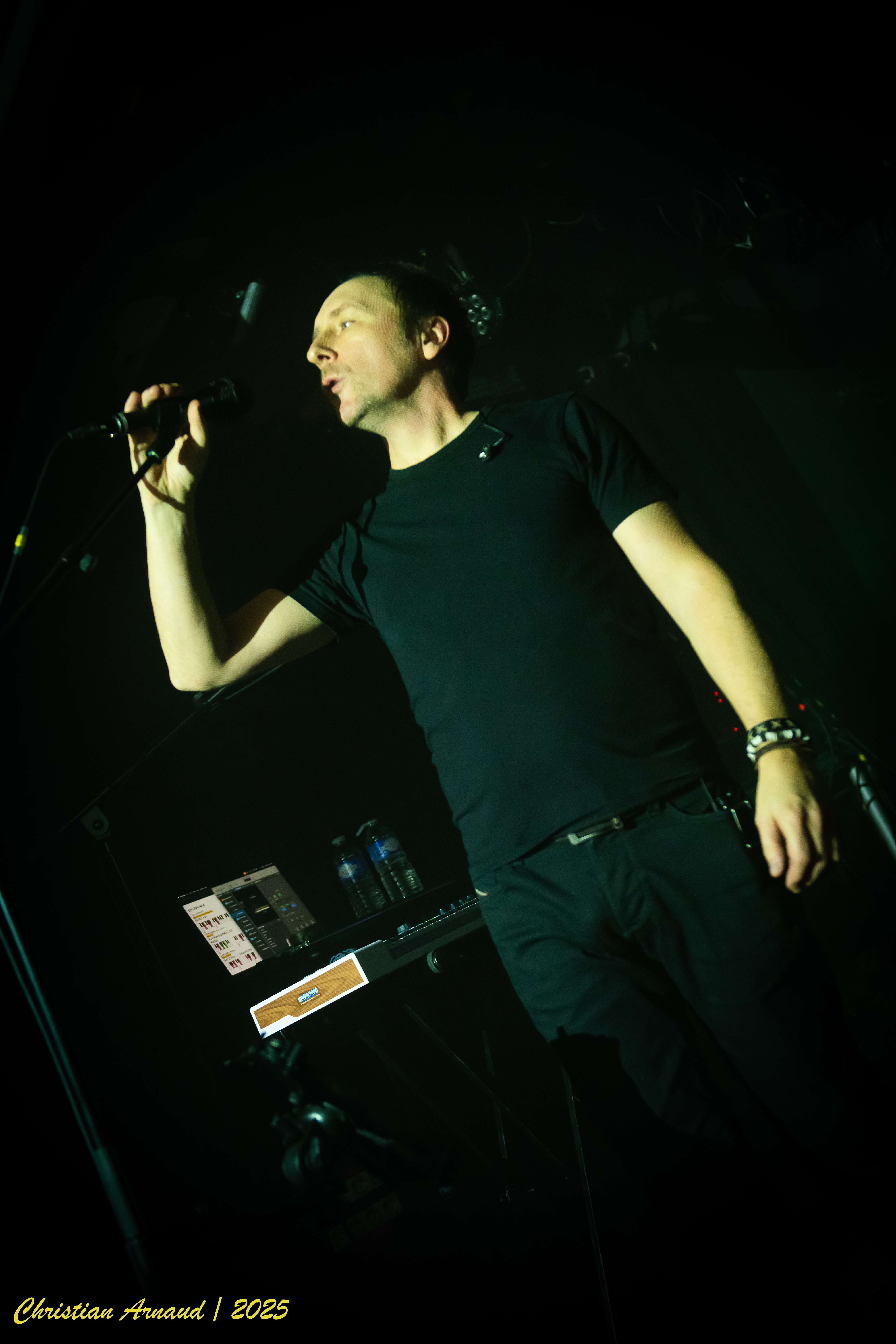 2025 12 06 Airbag Backstage BTM CA (8)