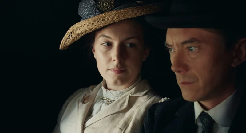 La Condition : Photo Swann Arlaud, Louise Chevillotte