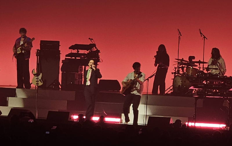  Live Review Feu Chatterton L Accor Arena Paris Bercy Un Monde 