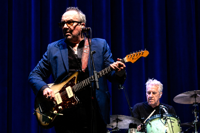 2026 07 03 Elvis Costello Olympia (10bis)