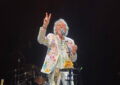 Jon Anderson Bataclan 01